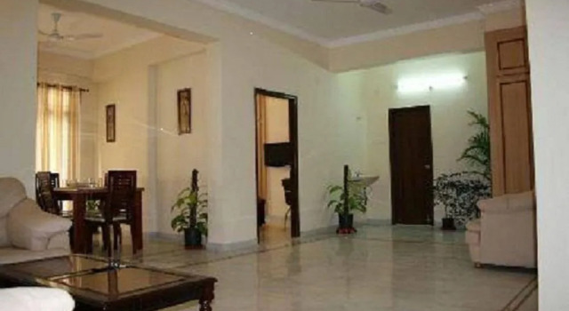Swan Suites