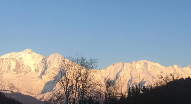 Hôtel Le Savoie, Забронировать Отель Альбервиль Belledonne