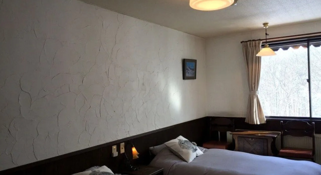 Alp Bach Madarao, Boek Hotel Iiyama 