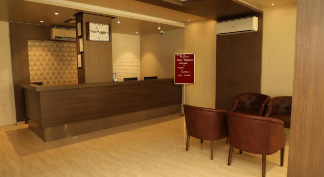 Hotel Rishi Residency Mumbai, Забронировать Отель Отели штата Махараштры с завтраком, Завтраки