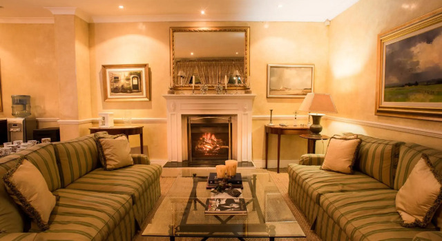 Leighwood Lodge, Prenota Hotel Hotel a Gauteng con piscina, Piscina