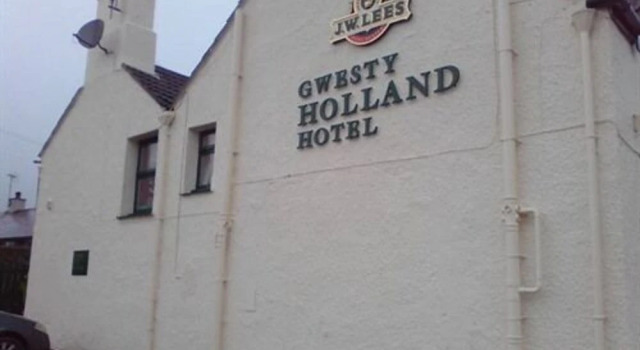 Holland Hotel, Забронировать Отель Лланфакрает Anglesey