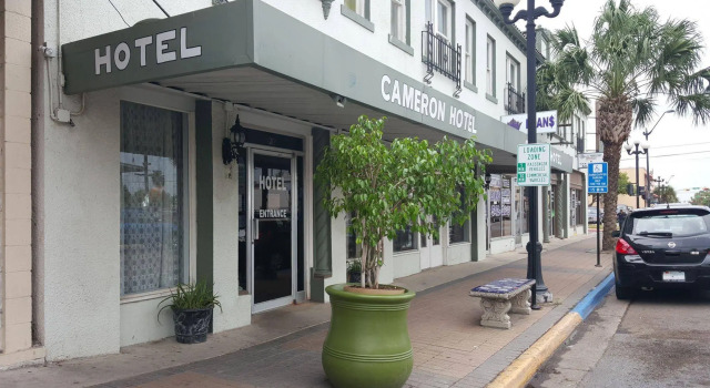 OYO Historic Cameron Hotel Brownsville I-69E, Забронировать Отель Браунсвилл Rio Grande Valley