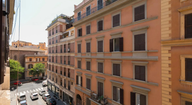 Esquilino Exquisite 2BR Apartment, Забронировать Апартаменты/квартира Апартаменты Рима, рядом с Piazza San Giovanni in Laterano, Апартаменты/квартира