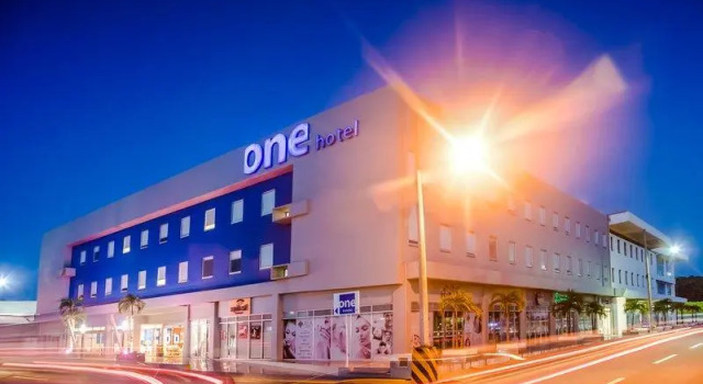Кровать в общем номере One Playa del Carmen