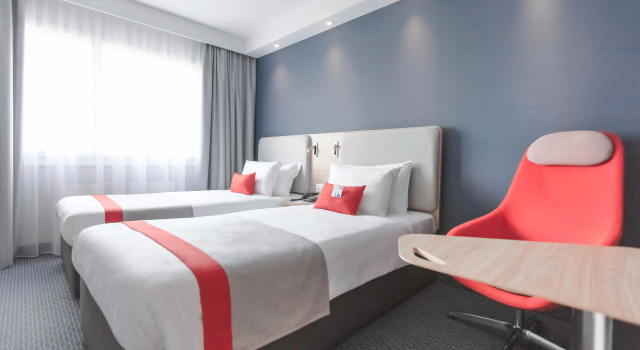 Holiday Inn Express Luzern-Neuenkirch by IHG, Забронировать Отель Нойенкирх Зурзе
