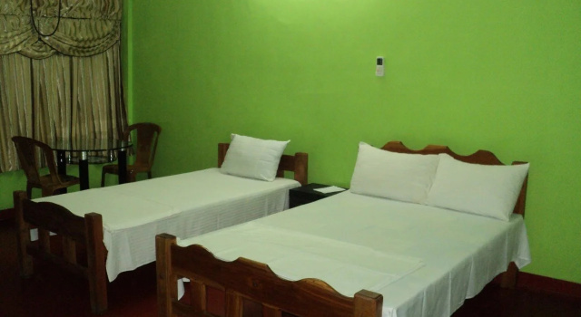 AKR Hotel Kilinochchi, Prenota Hotel Hotel a Kilinochchi con parcheggio, Parcheggio