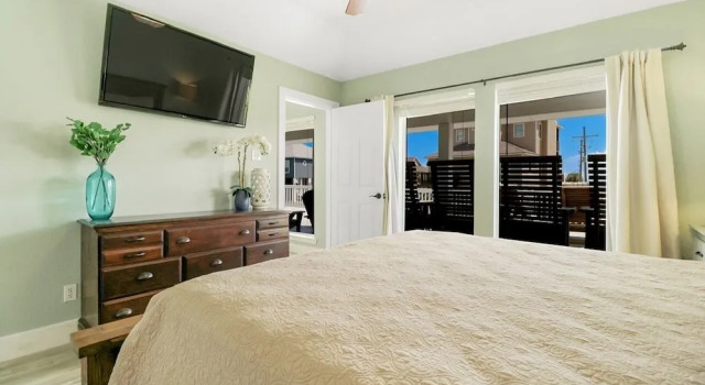 Always Sunny 3 Bedroom Home by RedAwning, Rezerwuj Dom wakacyjny Hotele w Bolivar Peninsula z parkingiem, Parking