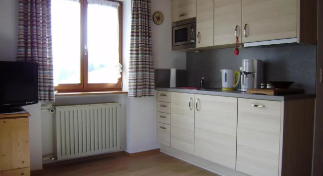 Апартаменты Haus Christl Reit im Winkl, Kostenloser Parkplatz, Spülmaschine, 5 Minuten zum Ortszentrum, ruhige Lage, Wlan