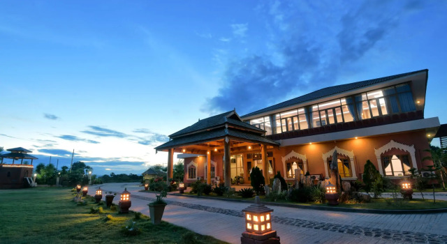 Номер Standard Bagan Emerald Hotel