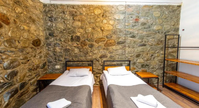 Четырёхместный номер Standard Mestia HOTEL AMIRANI