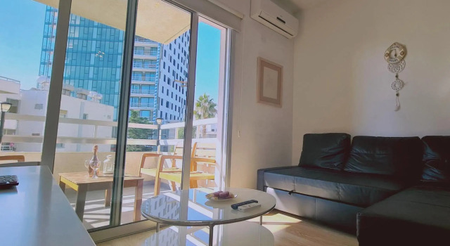 STAY Vivid City Apartment, Reserva ahora Apartamento Limassol Región de Limasol