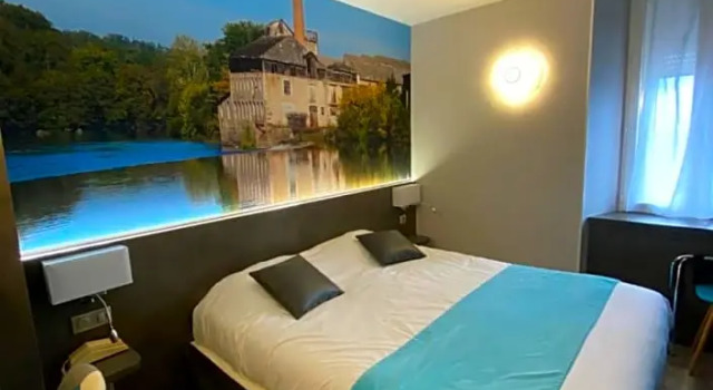 Номер Deluxe The Originals City, Hôtel Le Boeuf Rouge, Saint-Junien