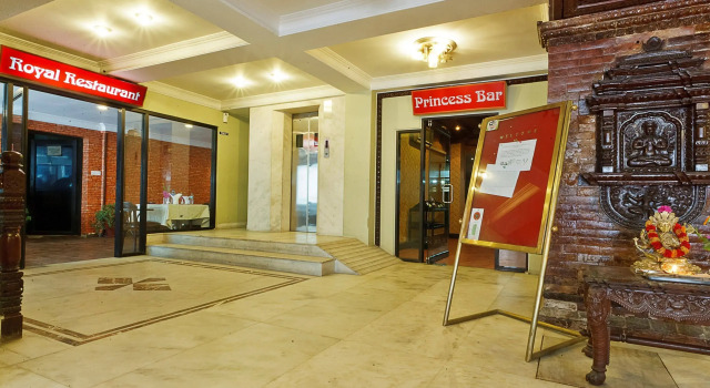 Hotel Mountain, Забронировать Отель Отели Катманду 3 звезды, рядом с Garden of Dreams, 3*