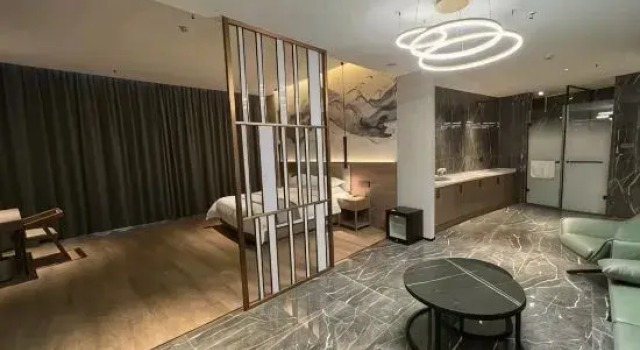 Люкс Luoyang Yanshi Meixi Hotel (Wanda Plaza)