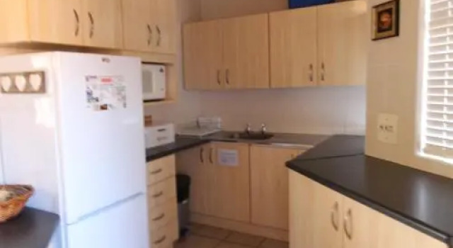 Seeskulp 10, Забронировать Отель Маргит Durban South Coast