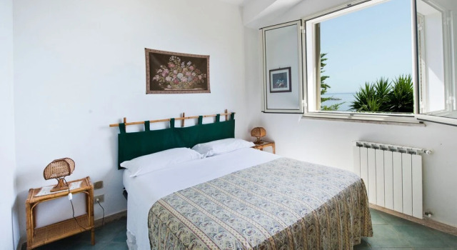 Bright and Comfortable Three-room Apartment Park Residence Cicladi, Book Lejlighed Lejligheder i Santa Flavia, Lejlighed