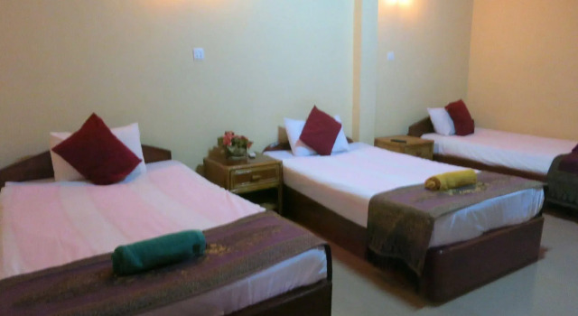 Kampot Guesthouse, Book Hotel SPA-hoteller i Kampot-provinsen, SPA