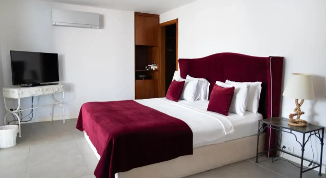 Maki Hotel, Rezerwuj Hotel Hotele w Gundogan z basenem, Basen