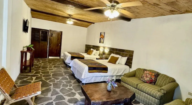 Двухместный люкс с балконом Hotel Alicante Montana
