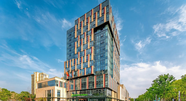 Holiday Inn Express Kunshan Yushan by IHG, Buchen Sie Hotel Suzhou (Jiangsu) China