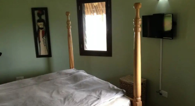 Banda Lodge