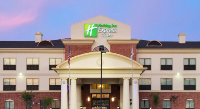 Номер Standard Holiday Inn Express & Suites Sealy by IHG