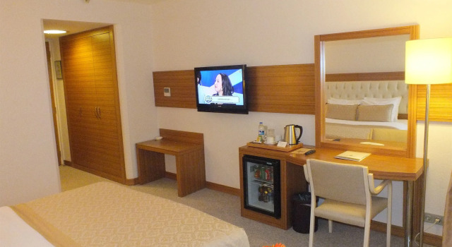 Park Royal Hotel