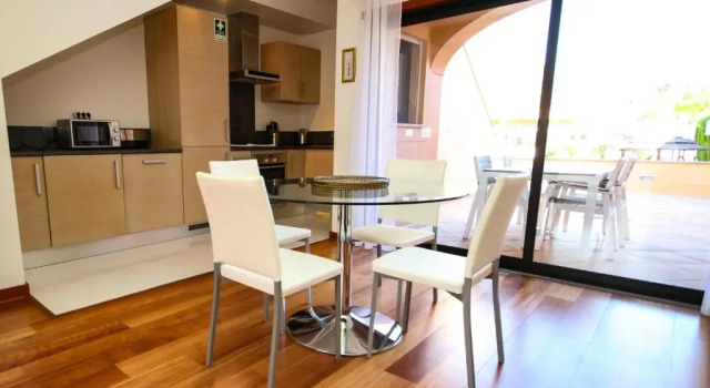Апартаменты LUXURY APARTMENT - T2 vue sur piscine - PRAIA DA LUZ