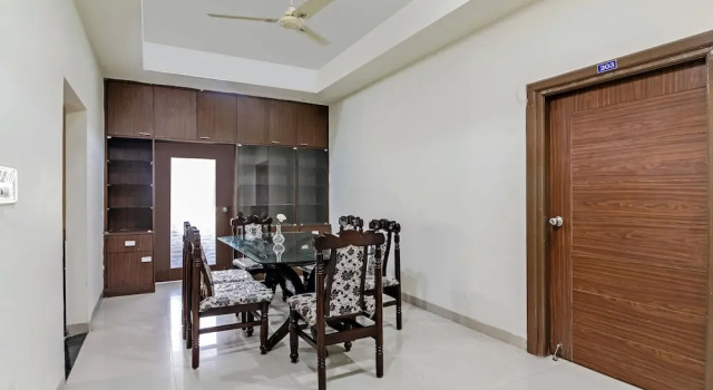 Treebo Trend Neon Homes, Rezerwuj Hotel Hotele w Telangana z parkingiem, Parking