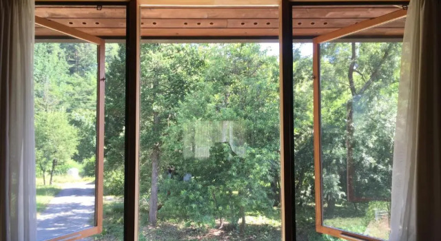 Коттедж Woodpecker Chalet