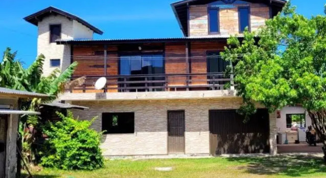 Borges House, Забронировать Апартаменты/квартира Отели в центре Имбитуба, в центре