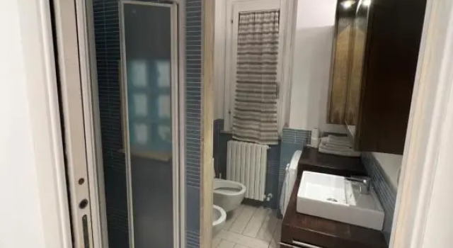 Al Piano 1, Rezervovat Hotel Ancona 