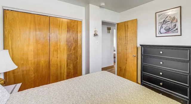 Walk to Flathead Lake: Airy Home w/ Mtn Views!, Rezerwuj Dom wakacyjny Polson 