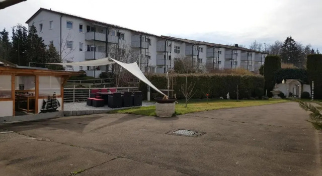 Burgauer Hof, Varaa Huoneisto Hotellit Baijeri pysäköinnillä, Pysäköinti