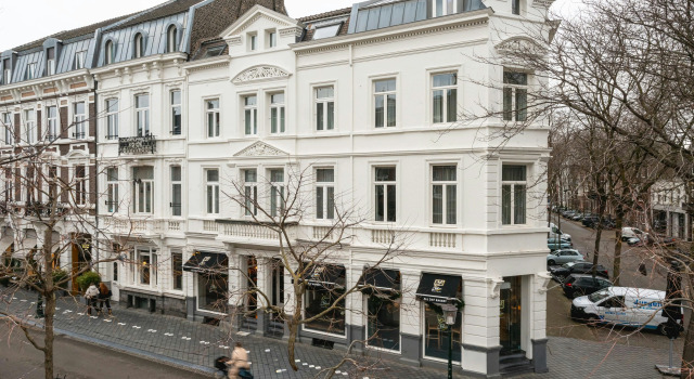 Leonardo Boutique Hotel Maastricht City Center, Забронировать Бутик-отель Вяйк Маастрихт, рядом с Порт Маастрихта