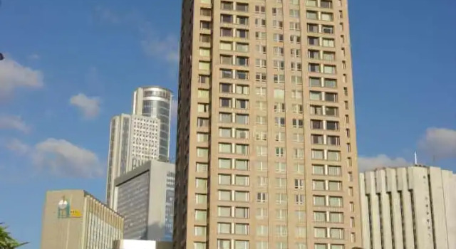 3-Room Apartment at the City Tower