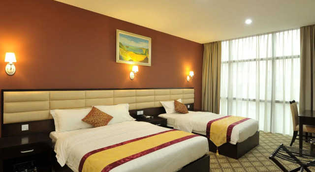 Трёхместный номер Superior Hallmark Regency Hotel - Johor Bahru