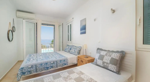 Вилла с 3 комнатами Violitzis Villas