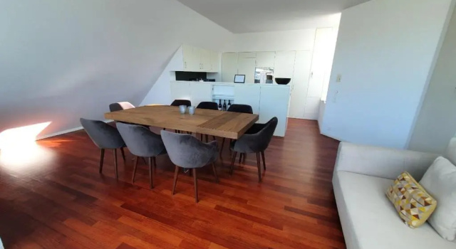 Апартаменты Lucerne Lake View Apartments
