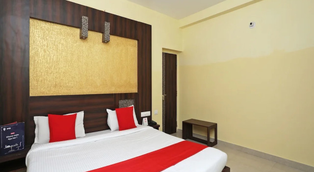 OYO 15206 Hotel Sonar Gaon, Book Hotel Hotels in Puri with Parking, Parking