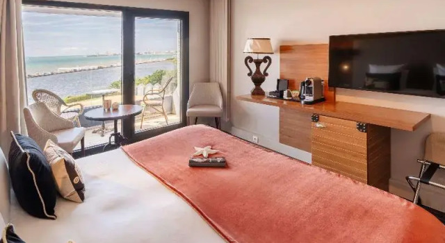 Двухместный номер Superior с видом на море Côte Ouest Thalasso & Spa Les Sables dOlonne - MGallery Collection