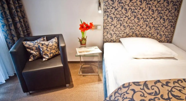 Одноместный номер Comfort Hotel Alt - Tegel