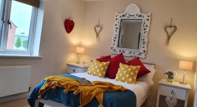 Ladysmith Complex - 8 Bedrooms, Забронировать Отель Гримсби Линкольншир