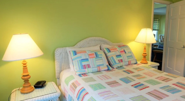 Widgeon's Rest at Ocracoke - 3 Br Home, 预订 度假屋 奥克拉科克 Pamlico Sound