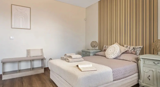 Cozy Apartment 2 by Homie