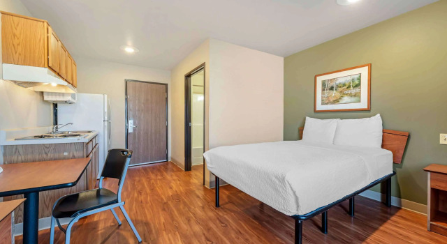 Люкс Extended Stay America Select Suites - Colorado Springs - Airport