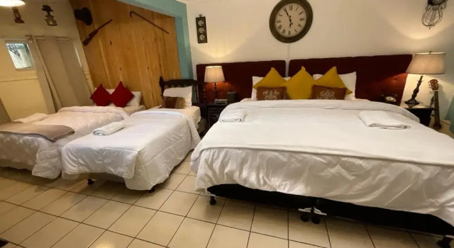 Полулюкс Hotel Vintage "Casa las Flores"