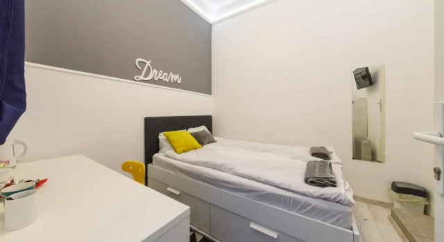 Апартаменты Cozy modern space at the heart of the city