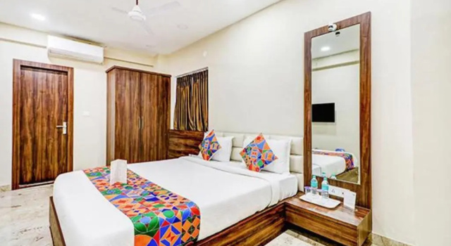Номер Deluxe Fabhotel Carnival